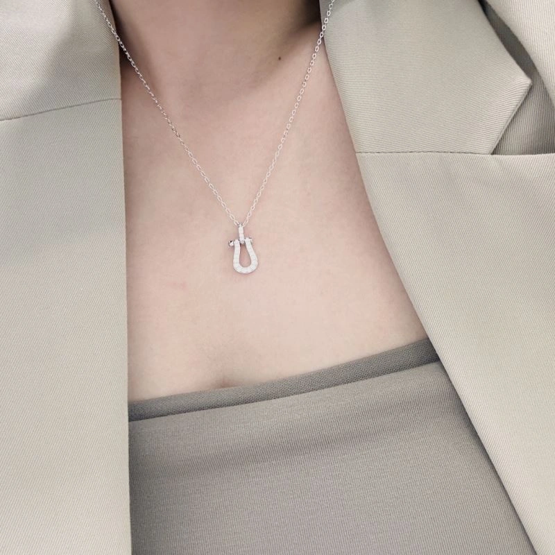 Fred Necklaces TechFriendly 213955