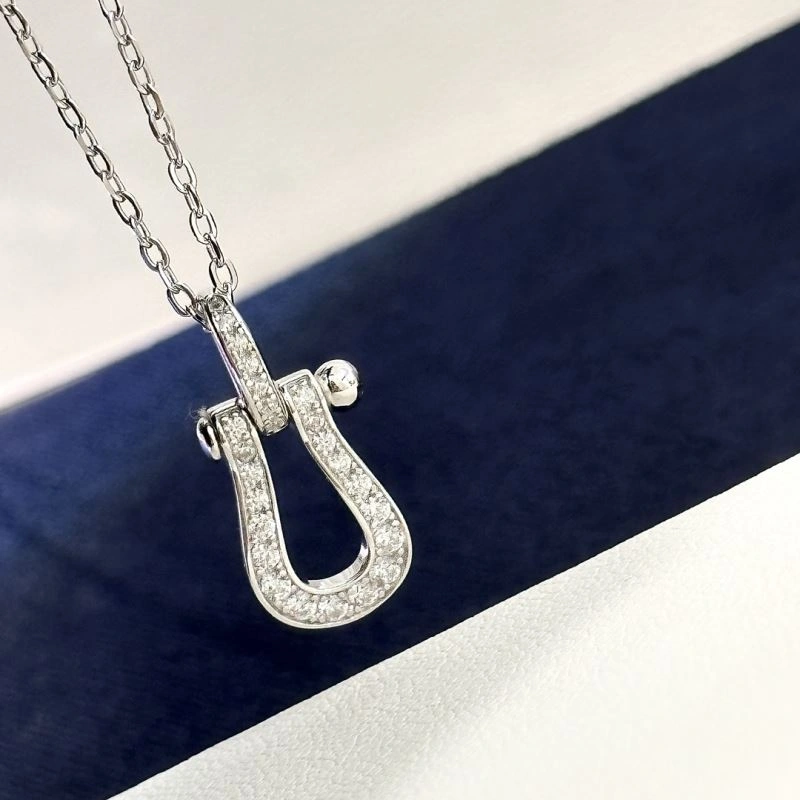 Fred Necklaces TechFriendly 213955