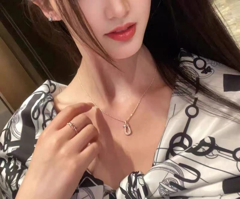 Fred Necklaces TechFriendly 213955