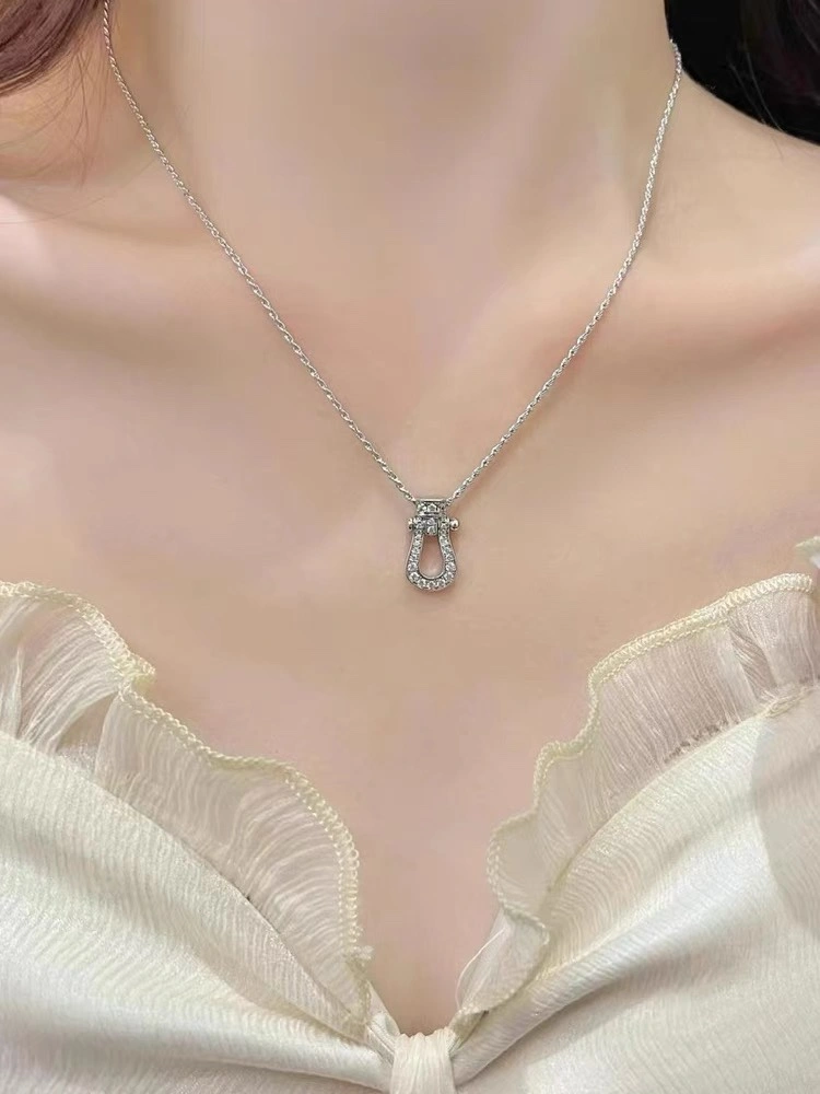 Chic Fred Necklaces 213509