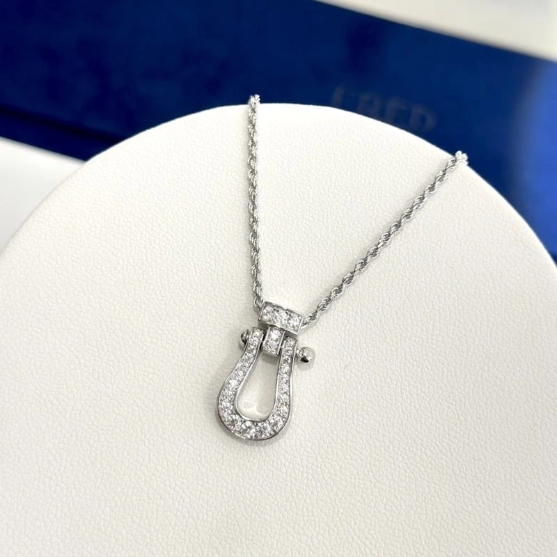 Chic Fred Necklaces 213509