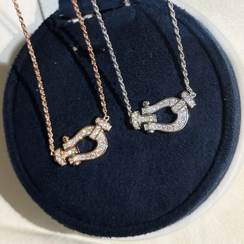 Comfortable Fred Necklaces 214272