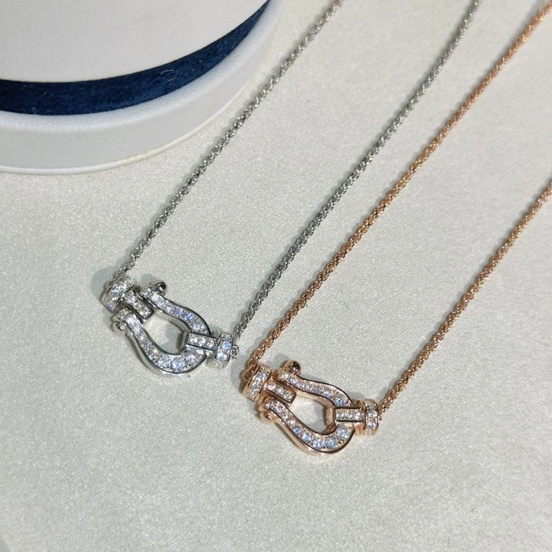 Comfortable Fred Necklaces 214272