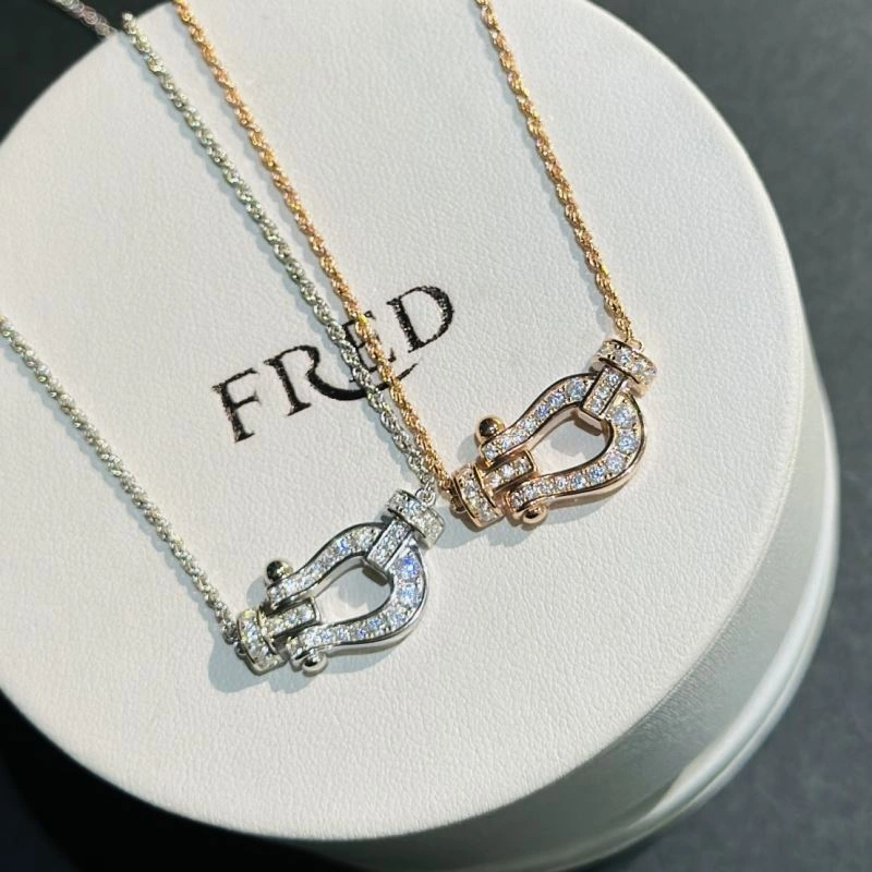 Comfortable Fred Necklaces 214272