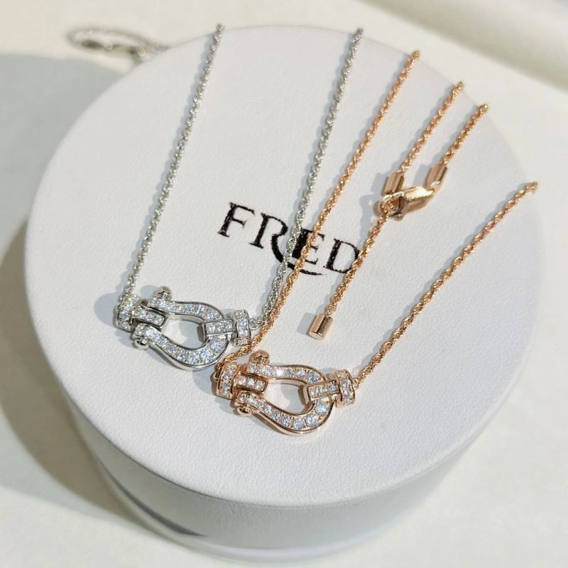 Comfortable Fred Necklaces 214272