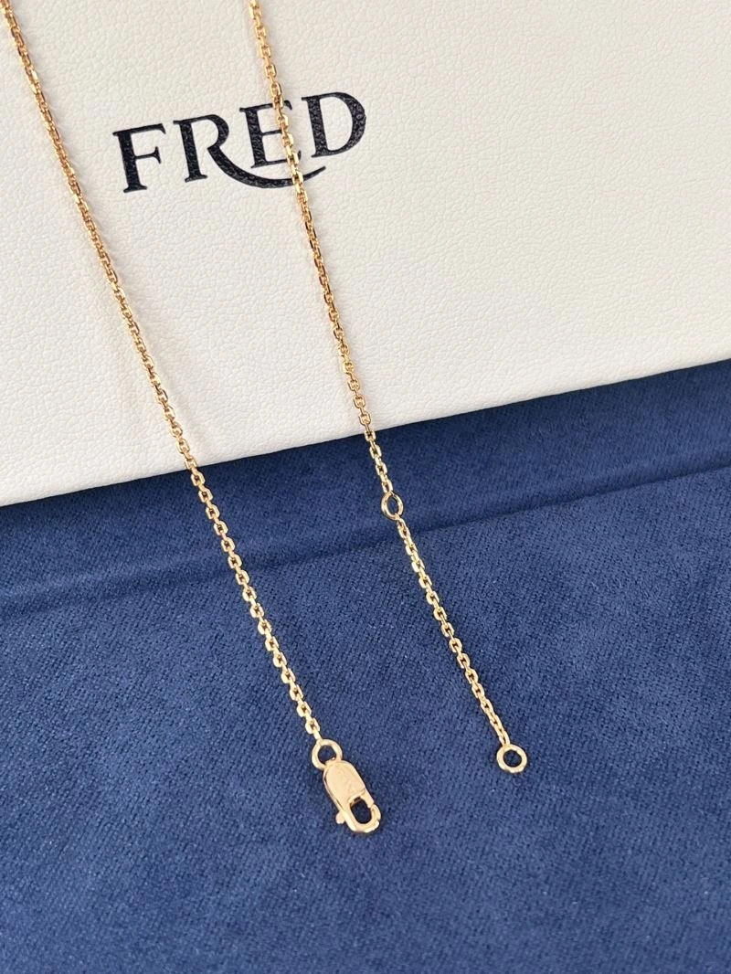 Compact Fred Necklaces 212191