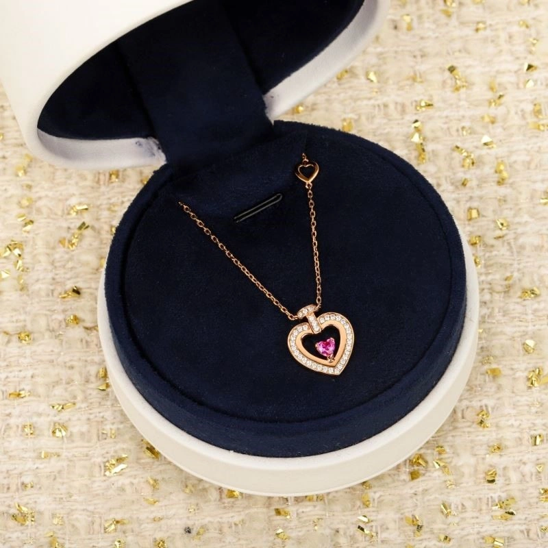 MoistureWicking Fred Necklaces 210773