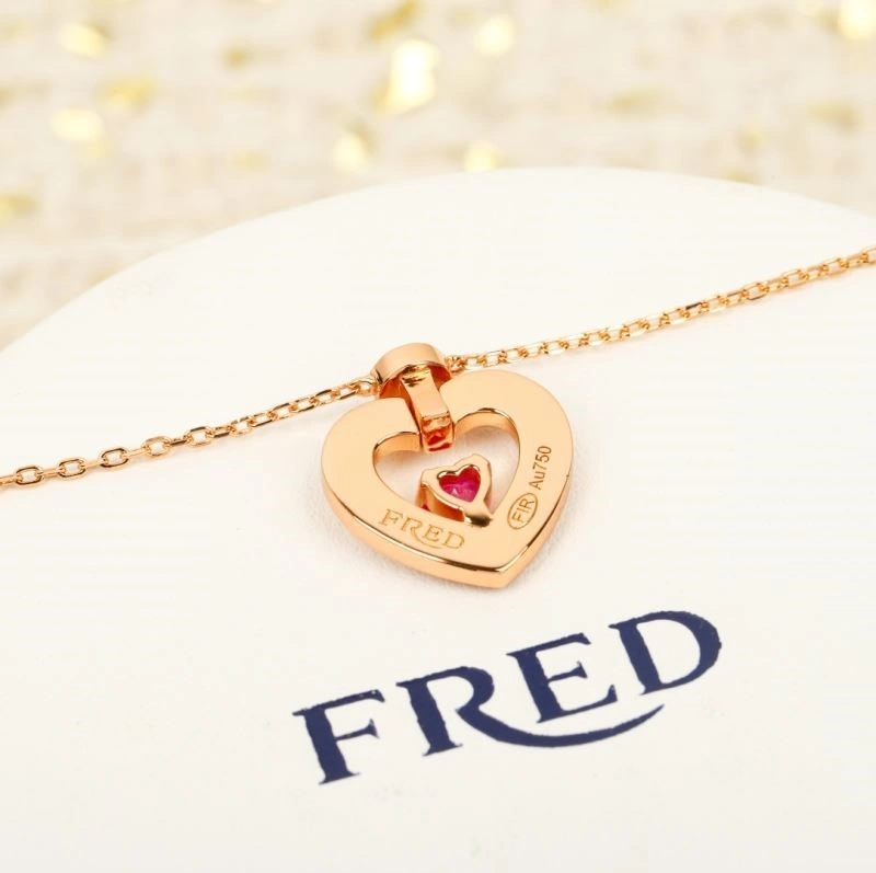 MoistureWicking Fred Necklaces 210773