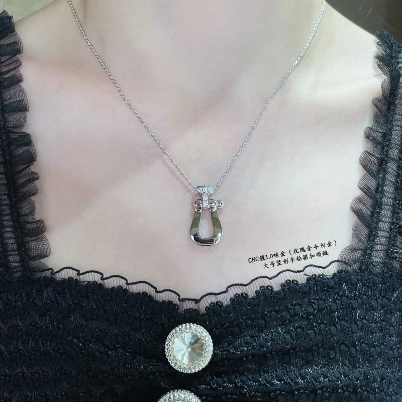 Practical Fred Necklaces 210776
