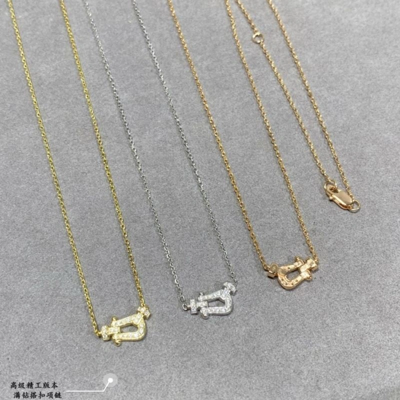 Fred Necklaces Breathable 210779