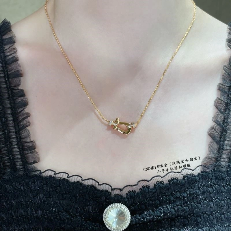 SunProtective Fred Necklaces 210772