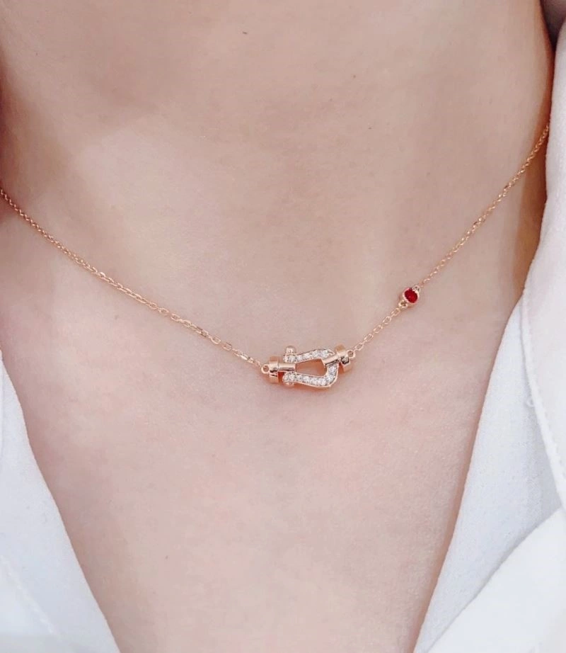 Affordable Fred Necklaces 210770