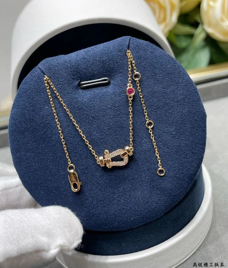Affordable Fred Necklaces 210770