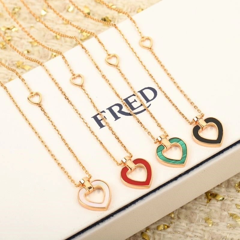 UrbanChic Fred Necklaces 210756
