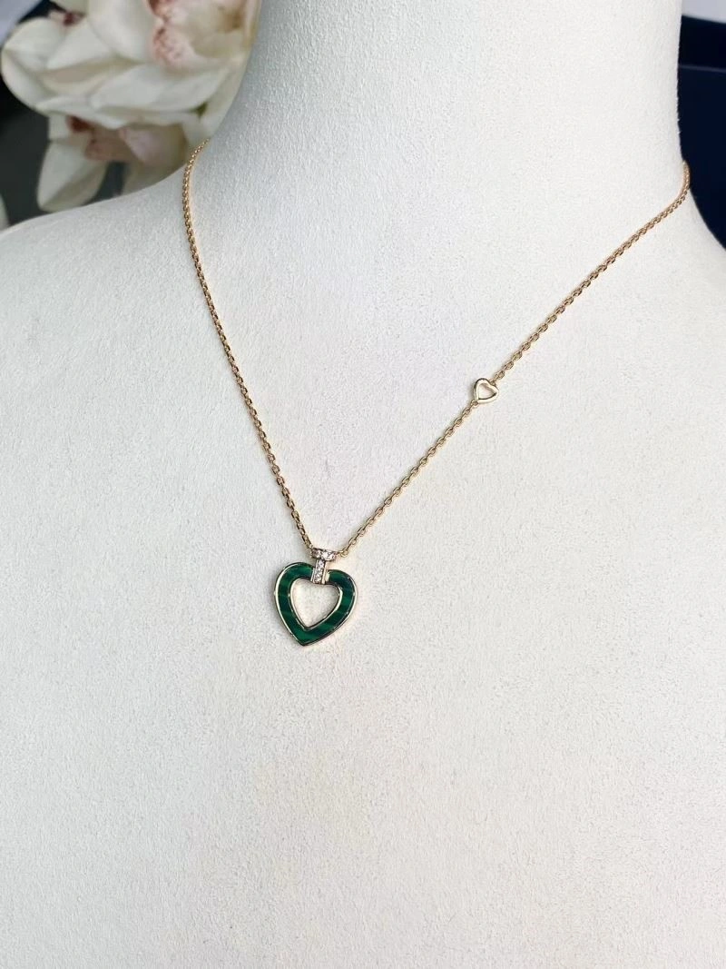 MoistureWicking Fred Necklaces 209902
