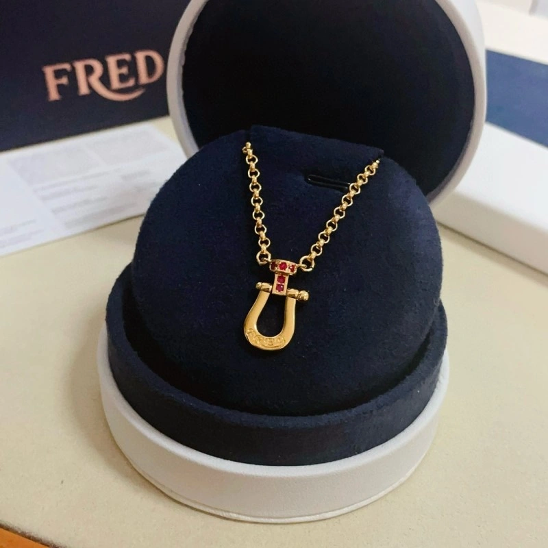Refined Fred Necklaces 208048