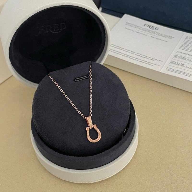 Fred Necklaces Versatile 208046