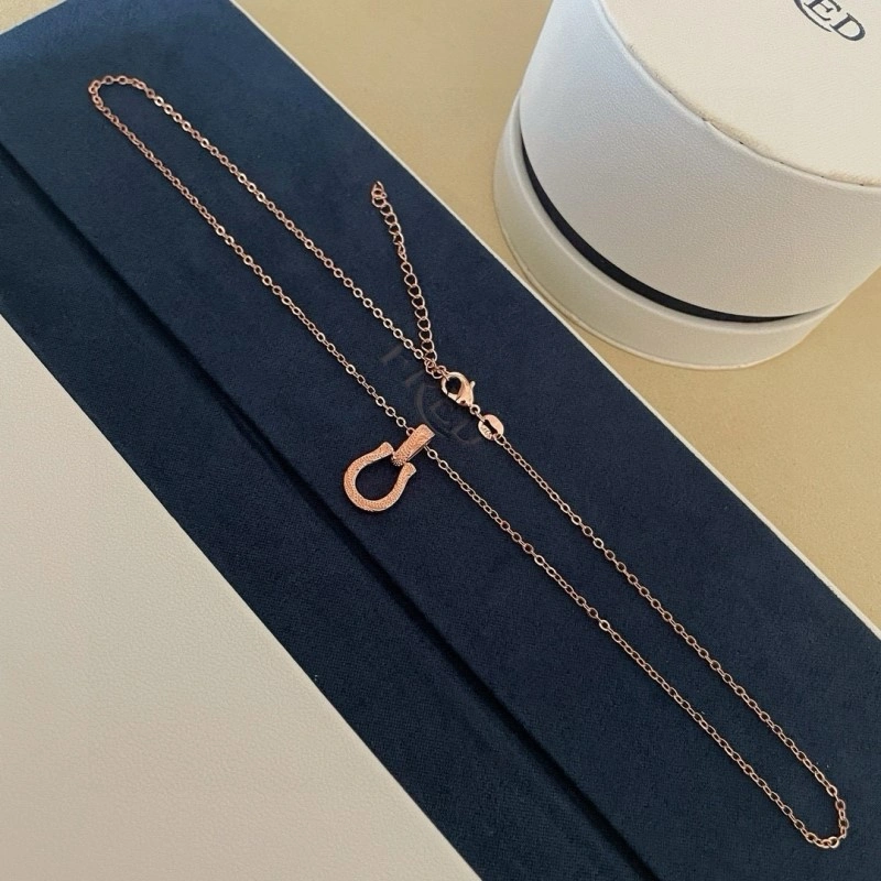 Fred Necklaces Versatile 208046