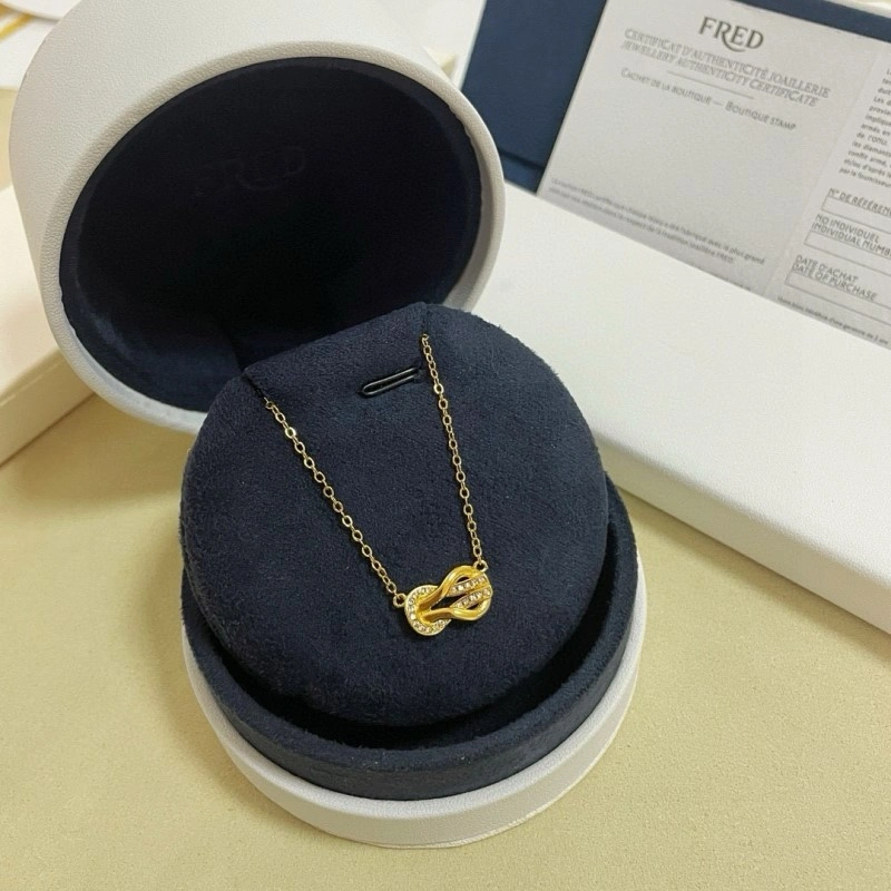 Youthful Fred Necklaces 208044
