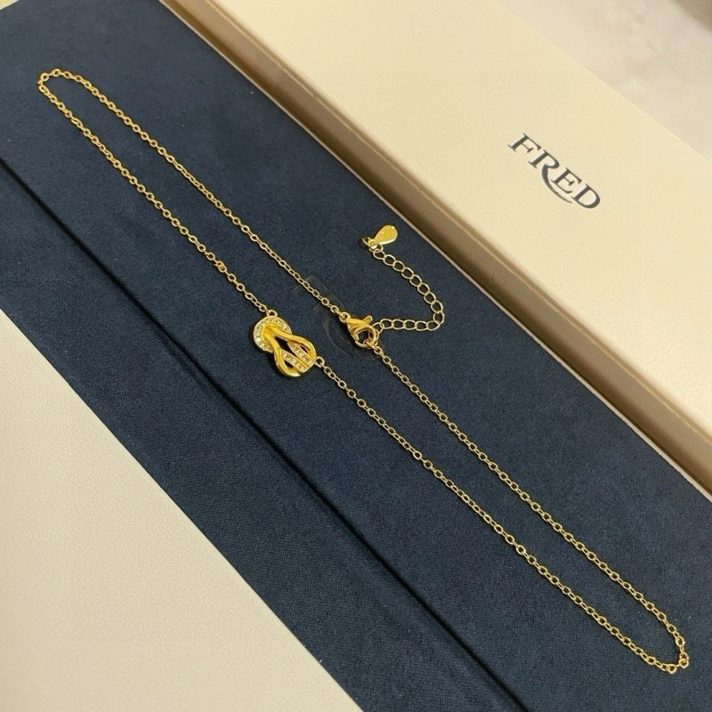Youthful Fred Necklaces 208044