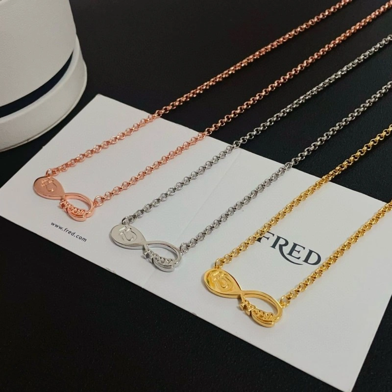 Classic Fred Necklaces 208045