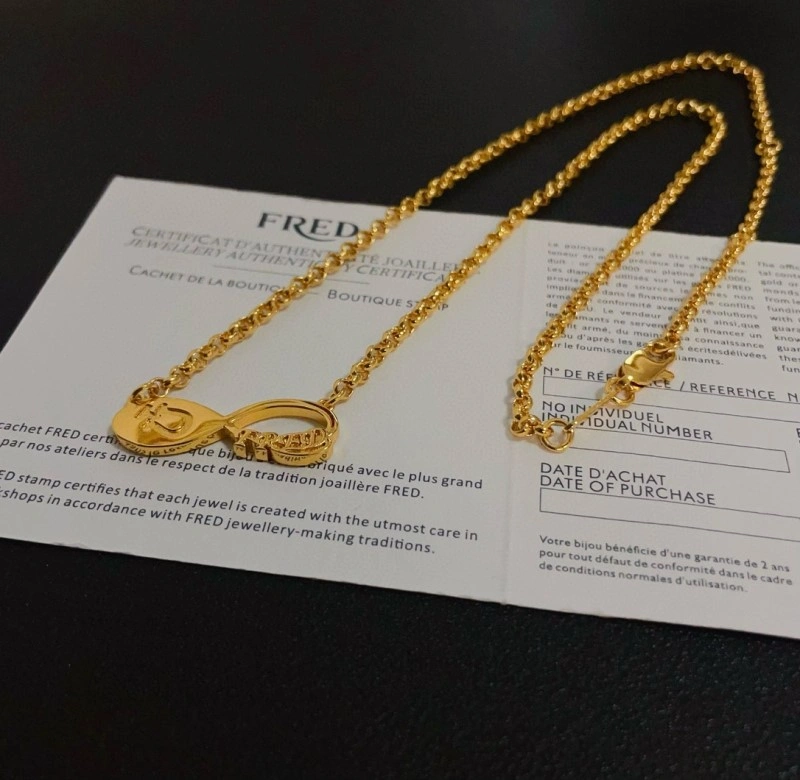 Classic Fred Necklaces 208045