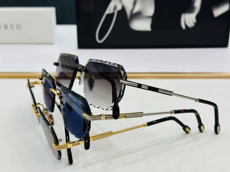 Sustainable Fred Sunglasses 279359