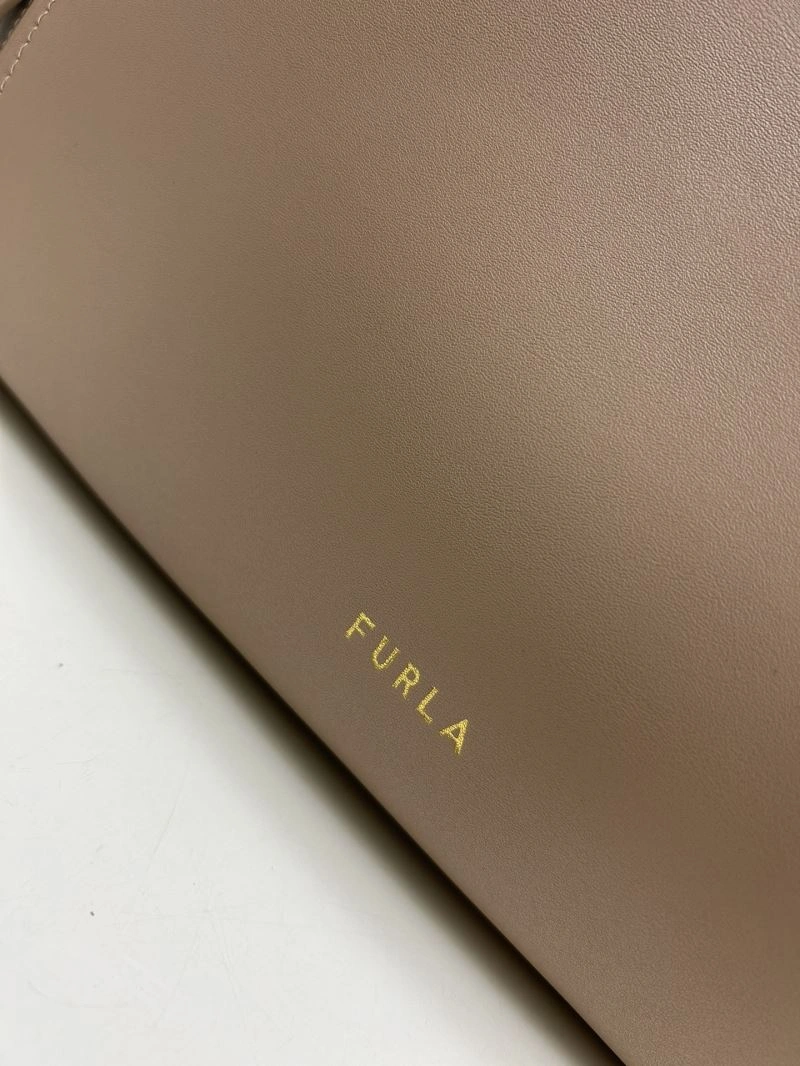 Furla Top Handle Bags Effortless 84011
