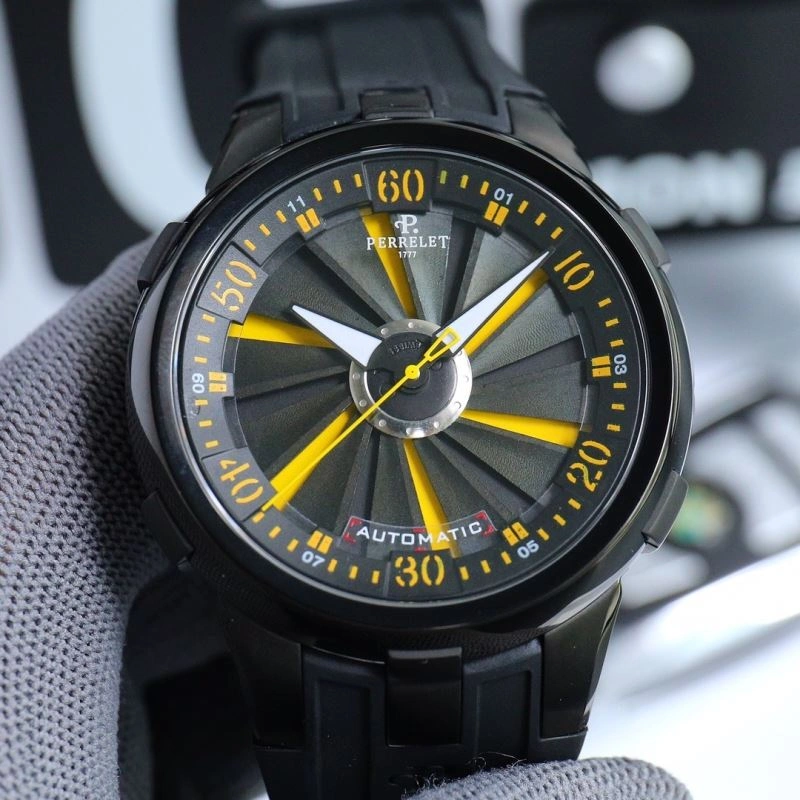 Minimalist GIRARD-PERREGAUX Watches 182616