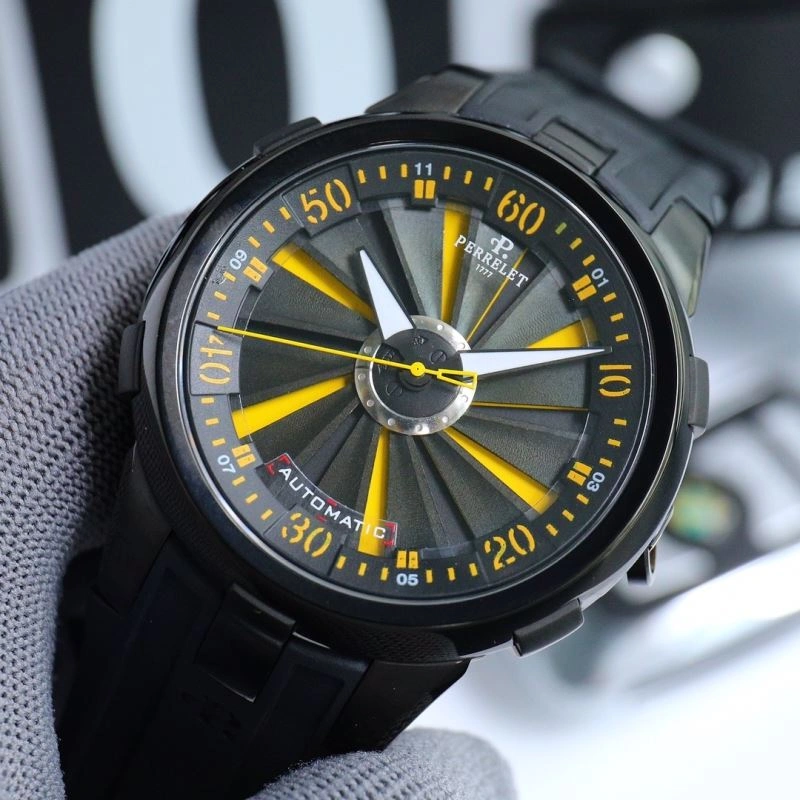 Minimalist GIRARD-PERREGAUX Watches 182616