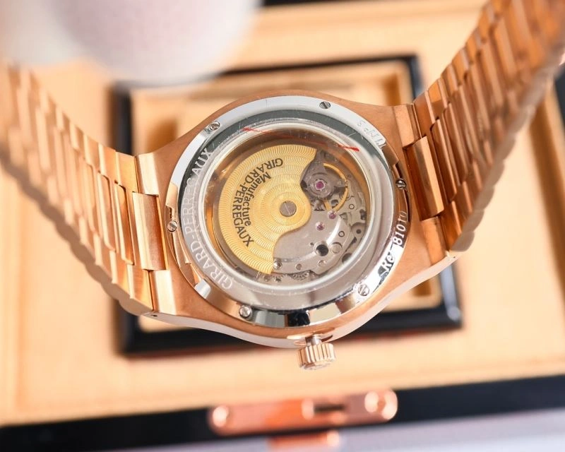 GIRARD-PERREGAUX Watches GoAnywhere 182599