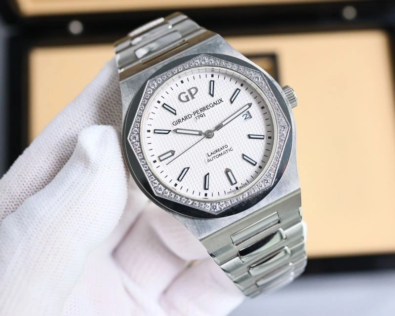 GIRARD-PERREGAUX Watches OnTrend 182595