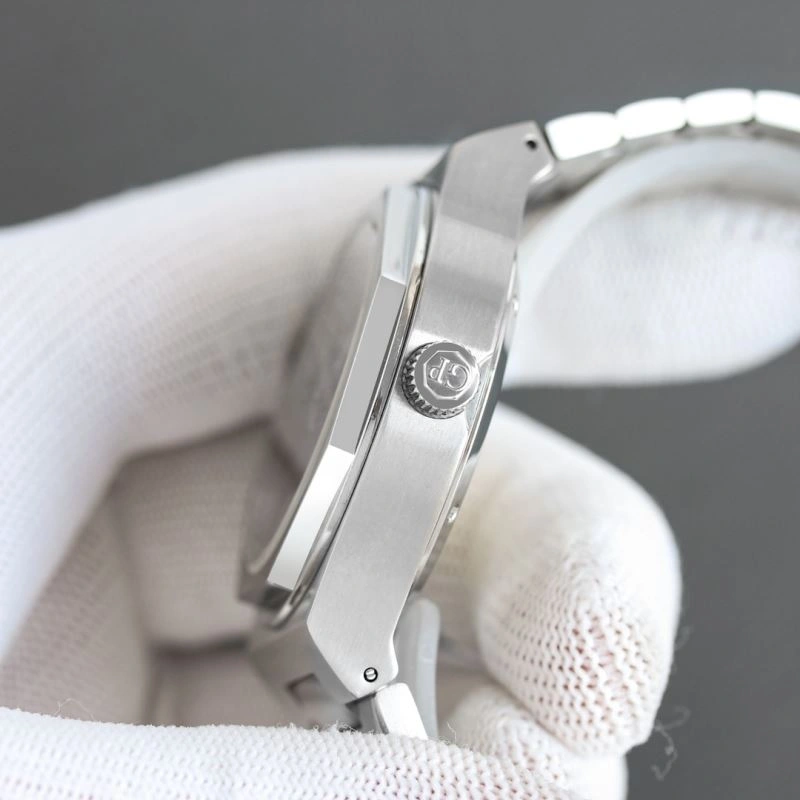 GIRARD-PERREGAUX Watches Sleek 182573