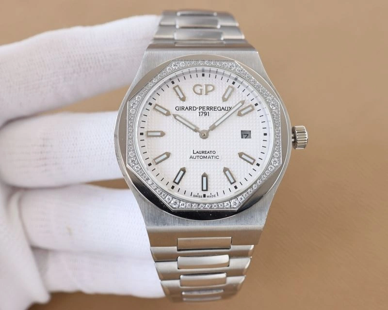 GIRARD-PERREGAUX Watches ZipUp 182597