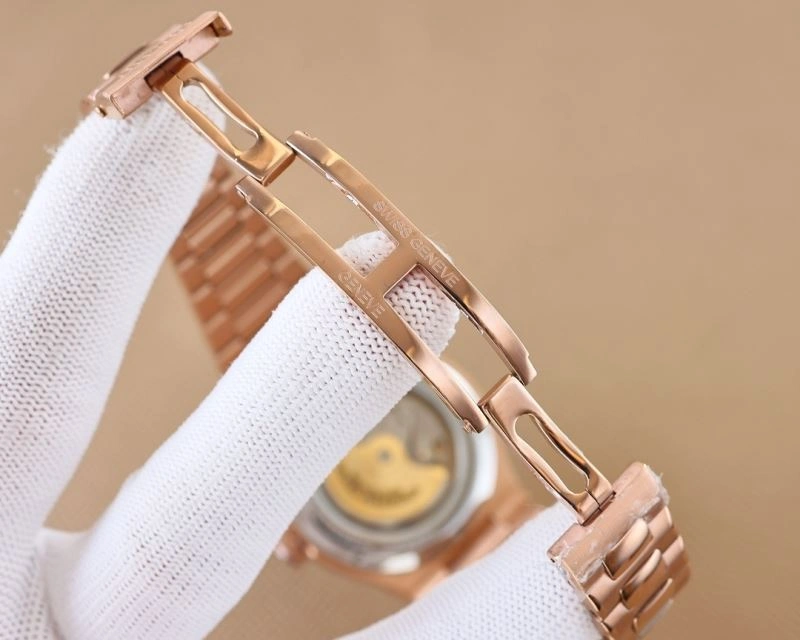 GIRARD-PERREGAUX Watches ZipUp 182597