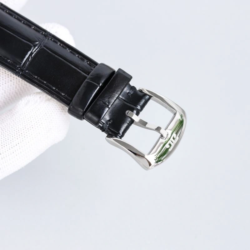Compact GLASHUTTE Watches 182680