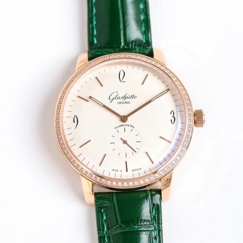 GLASHUTTE Watches TimelessDesign 182678