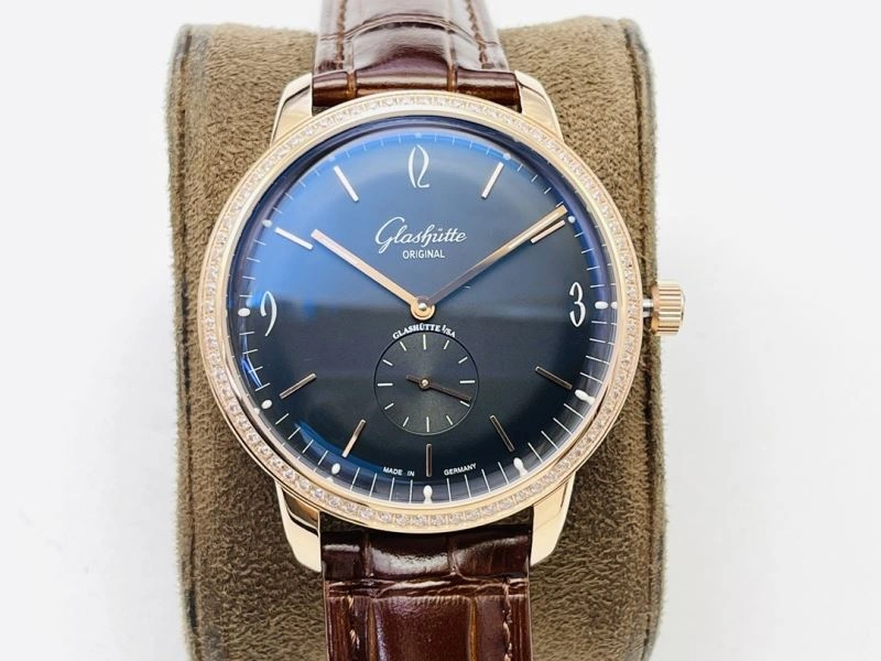GLASHUTTE Watches ComfortFit 182659