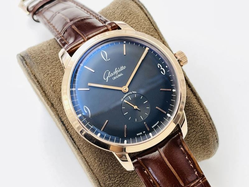 GLASHUTTE Watches Compact 182668