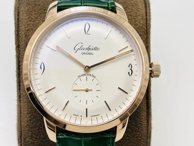 GLASHUTTE Watches Breathable 182658