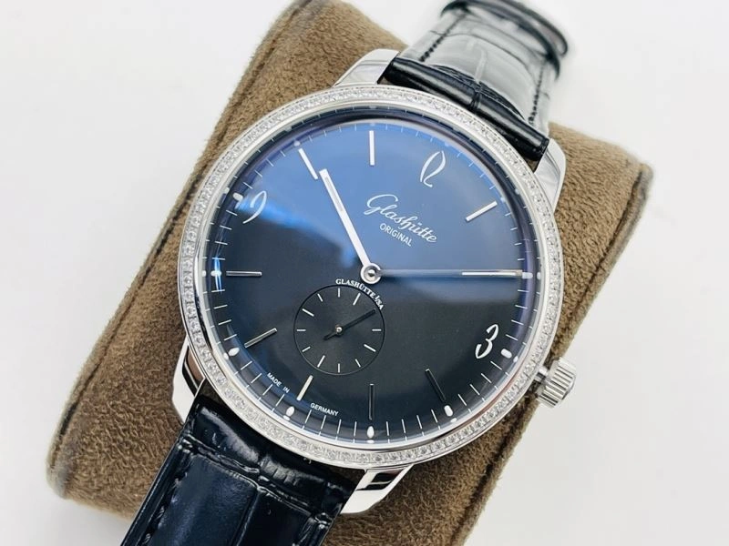 GLASHUTTE Watches Youthful 182662