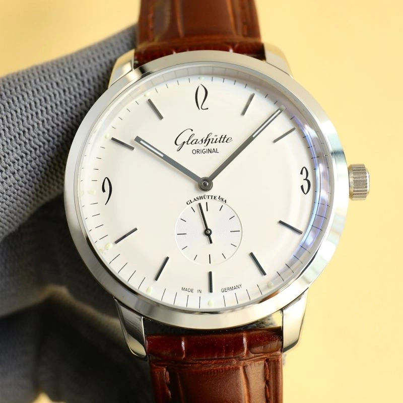 GLASHUTTE Watches TimelessDesign 182636