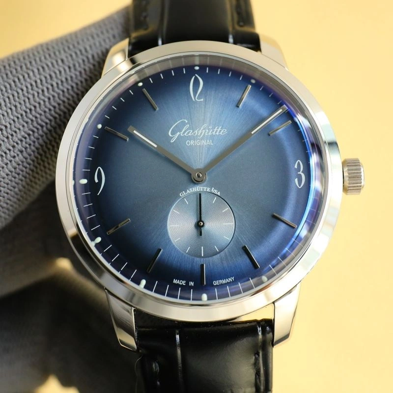GLASHUTTE Watches TimelessDesign 182636