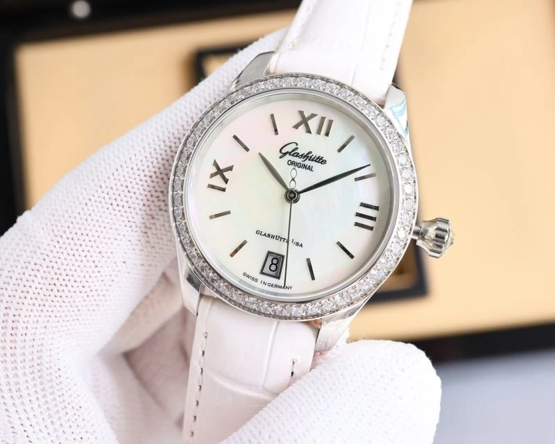 Attractive GLASHUTTE Watches 182632
