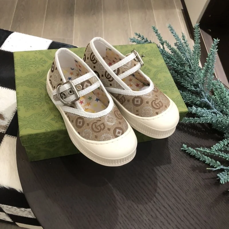 Flexible GUCCI SHOES 29679