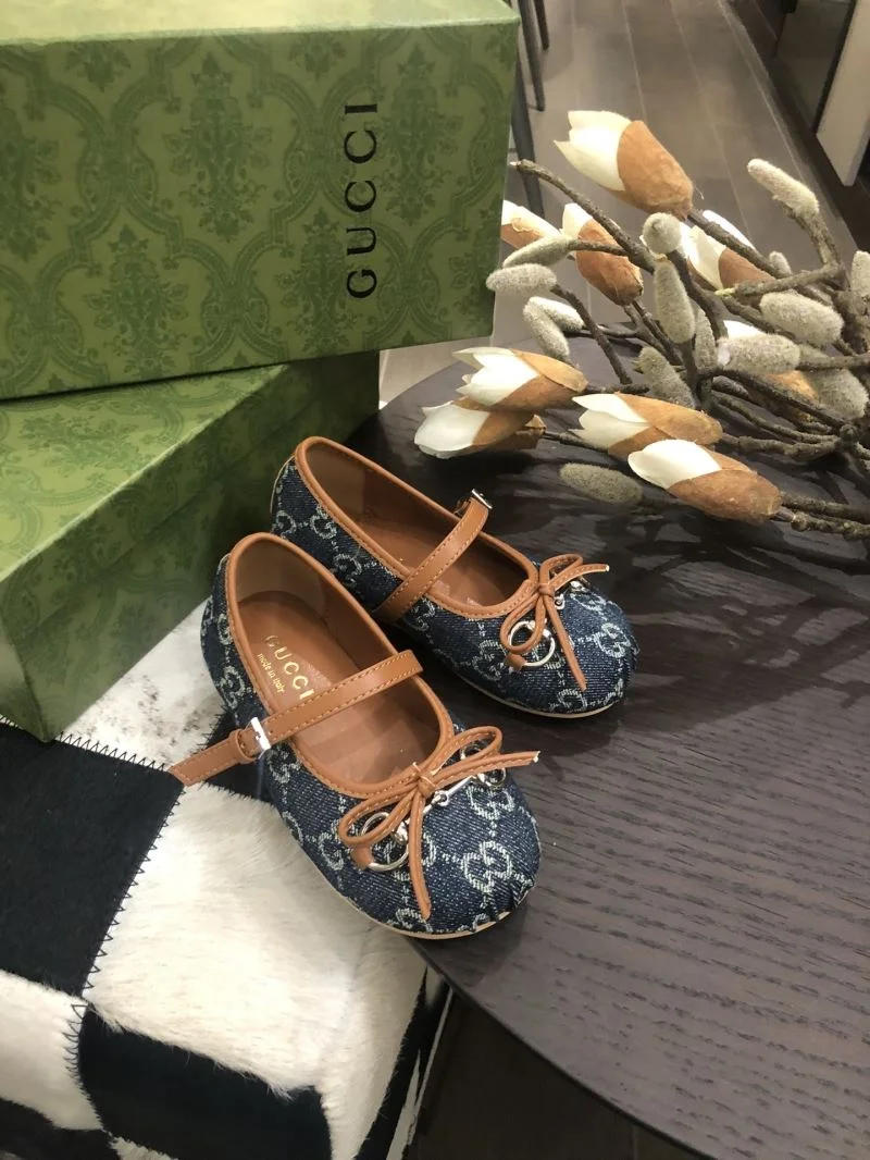 GUCCI SHOES Bold 29672