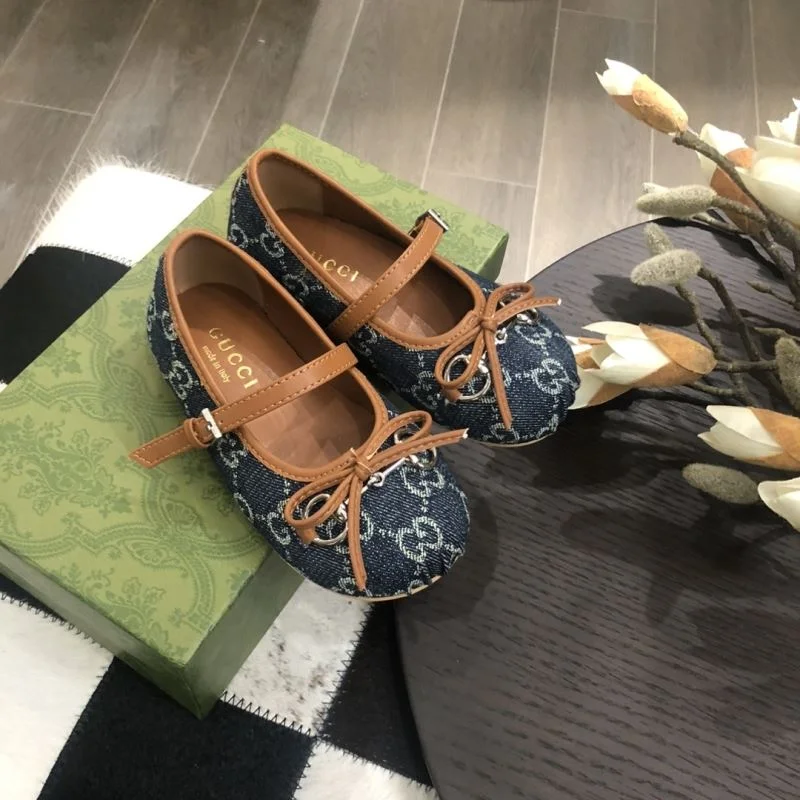 GUCCI SHOES Bold 29672