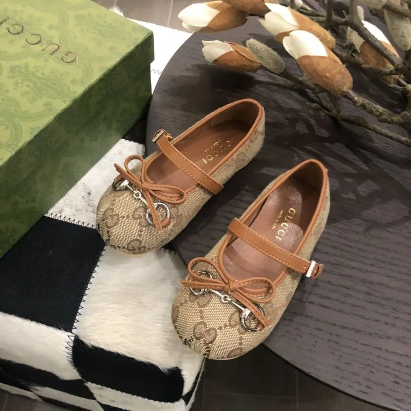 GUCCI SHOES Lightweight 29680