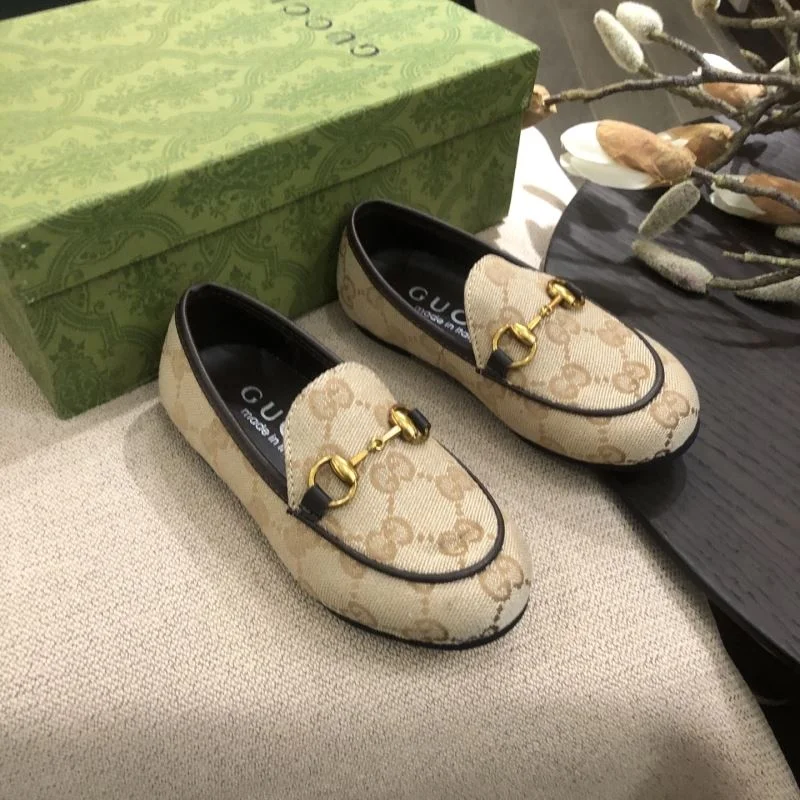 Sophisticated GUCCI SHOES 29669