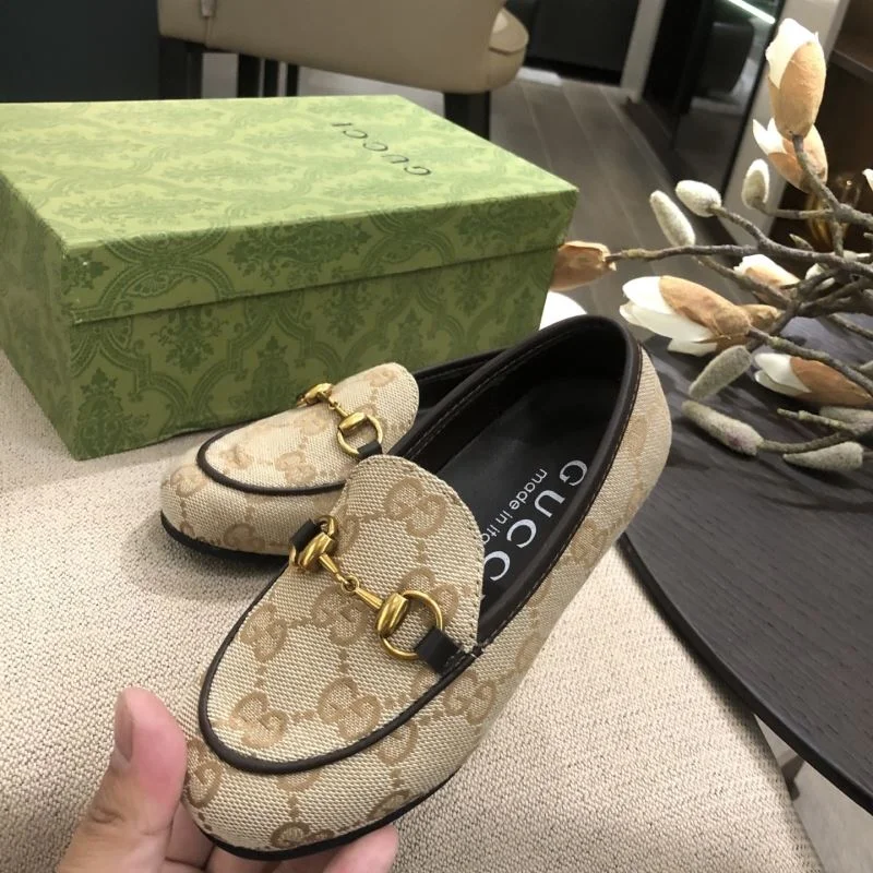Sophisticated GUCCI SHOES 29669